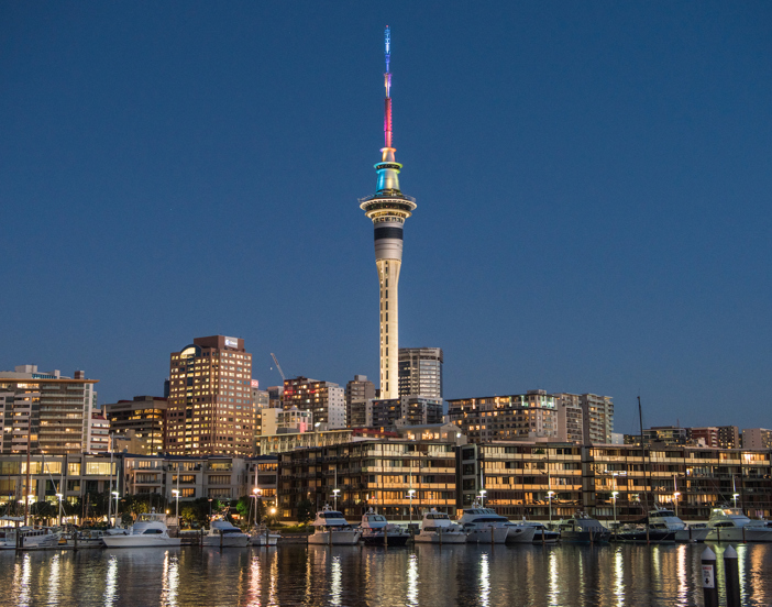 Skycity Rainbow 2100X1402